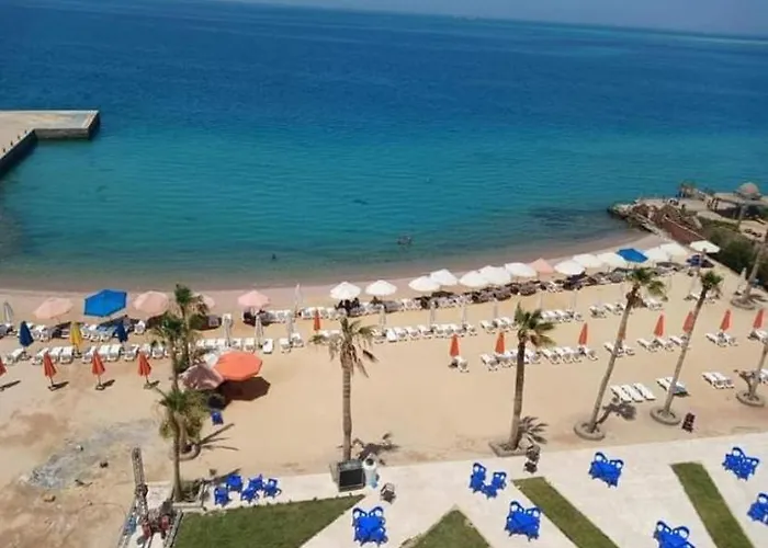 جوليانا بيتش ريزورت Hurghada